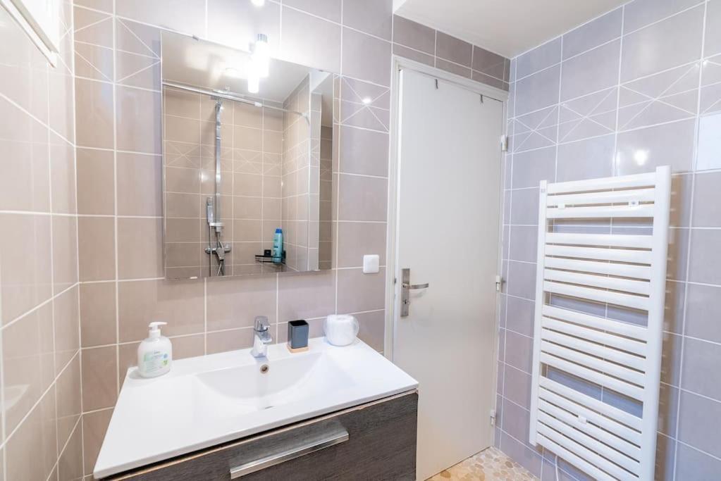 Studio Cozy Proche De L'Aeroport Cdg Le Thillay Zewnętrze zdjęcie
